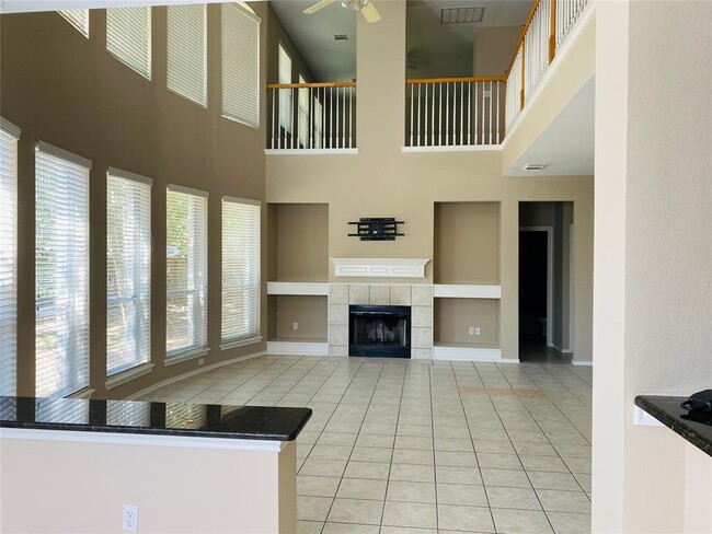 Building Photo - 15601 Staffordshire Ln