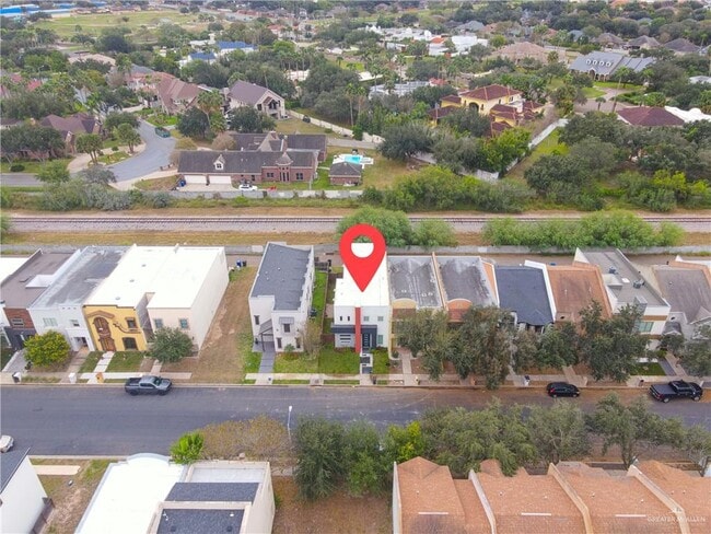 Building Photo - 24 S 4th St