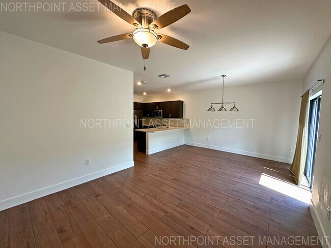 Building Photo - Stylish 3-Bedroom Home with Pool, Garage &...