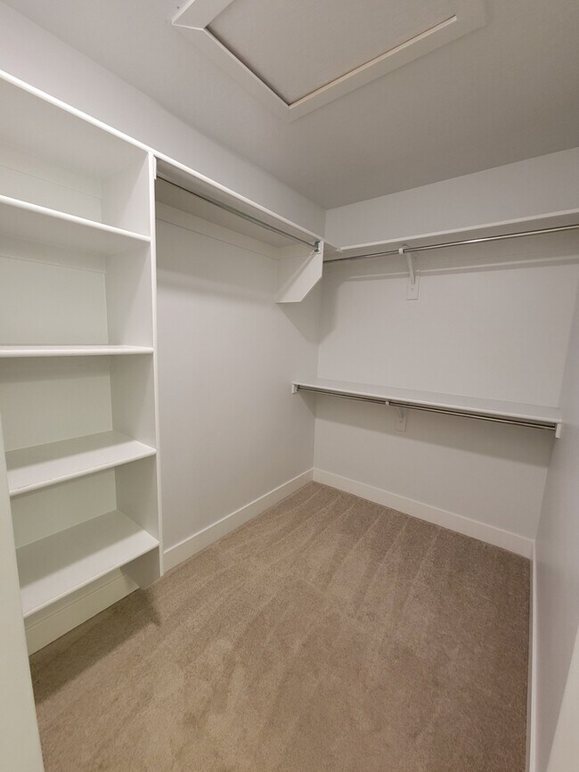 Building Photo - 1455 N 3860 W