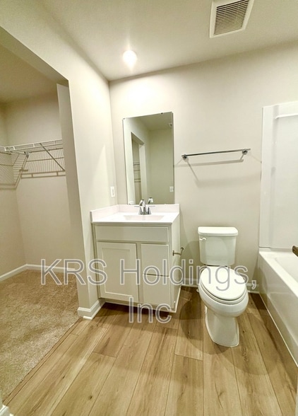 Building Photo - 3368 Marble Lp