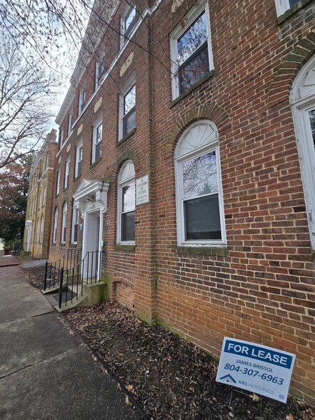 Building Photo - 3125 Hanover Ave