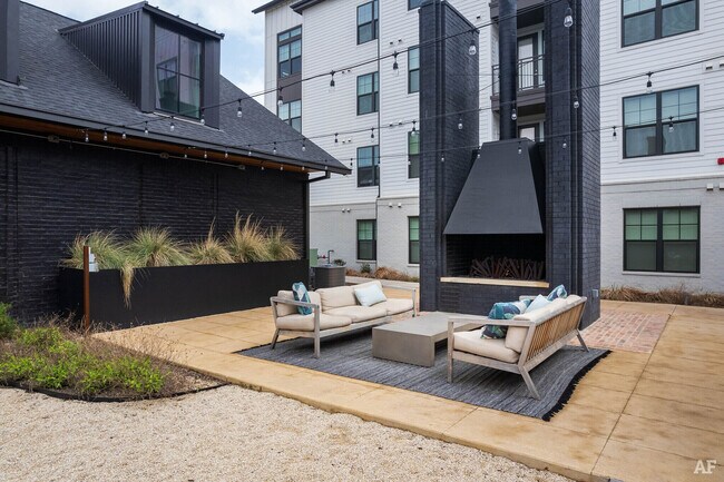 Building Photo - 2001 Ed Bluestein Blvd