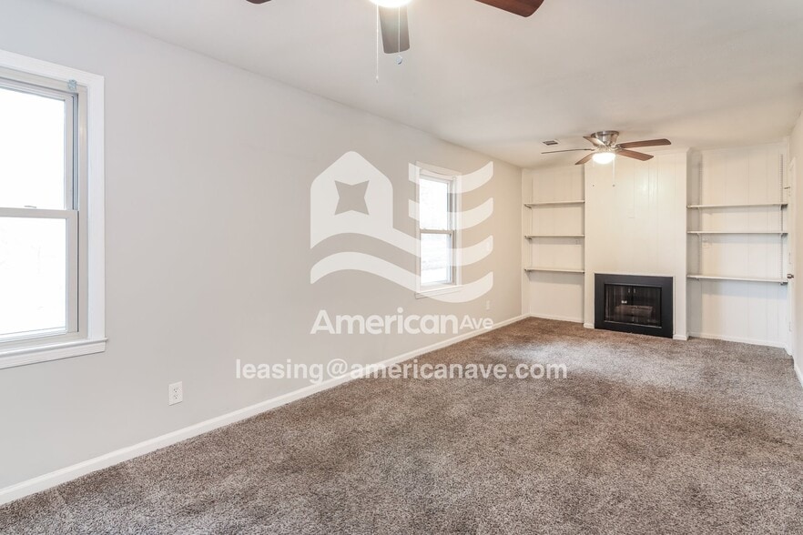 Building Photo - 4545 Kerz Ct