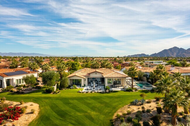 Building Photo - 75642 Via Livorno