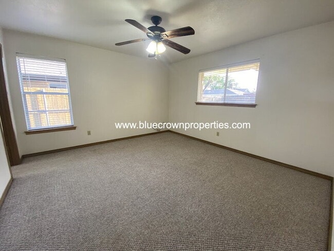 Building Photo - 1237 Mill Valley Dr