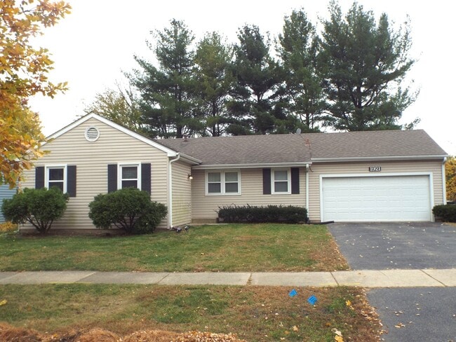 Primary Photo - 1921 Stanford Dr