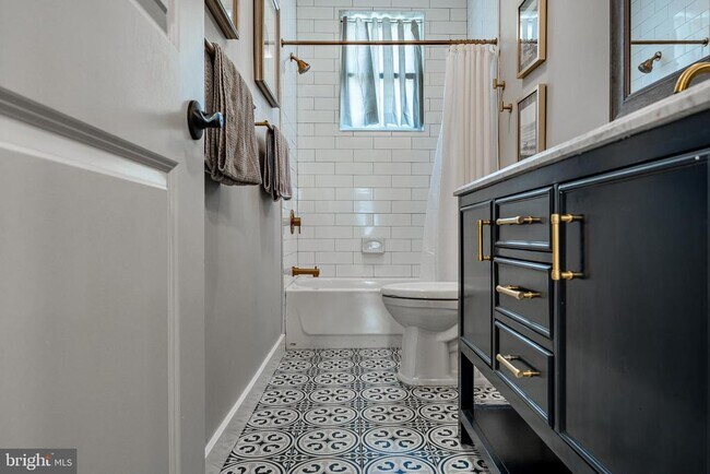 Building Photo - 5708 Park Blvd