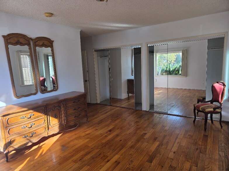 Building Photo - 1840 Benecia Ave