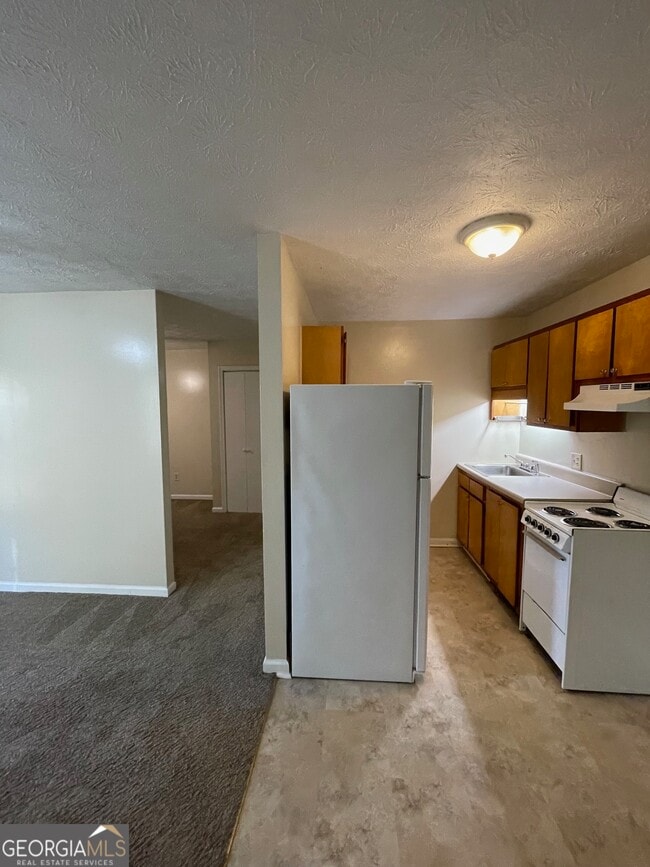 Building Photo - 155 Bowen St