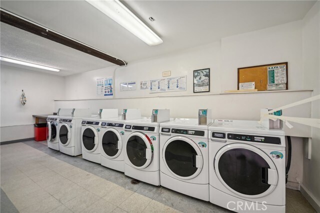 Building Photo - 1707 Pacific Coast Hwy