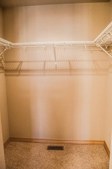 Building Photo - 2829 W Hillshire Dr