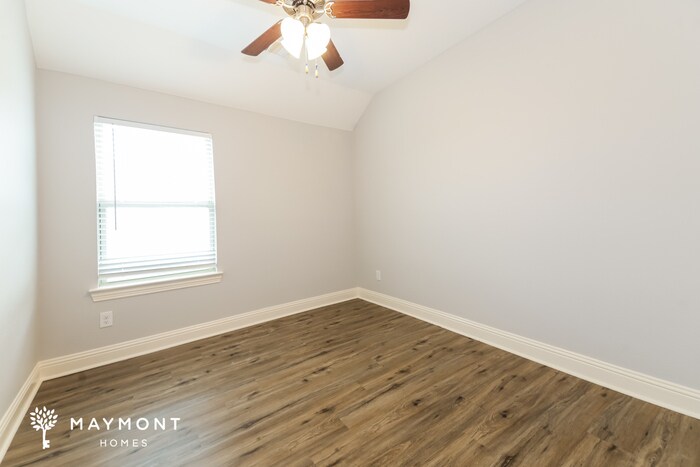 Building Photo - 1712 Tapadero Ln