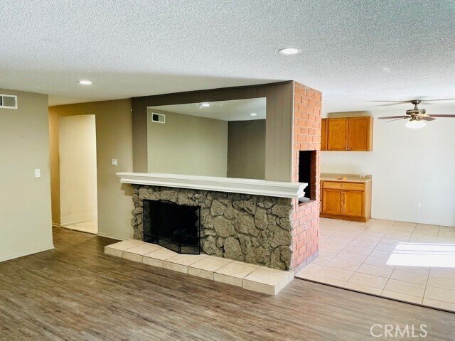 Building Photo - 15641 Tustin Village Way