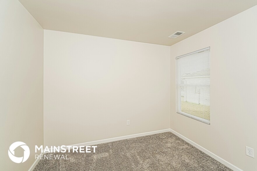 Building Photo - 148 Jonathan Dr