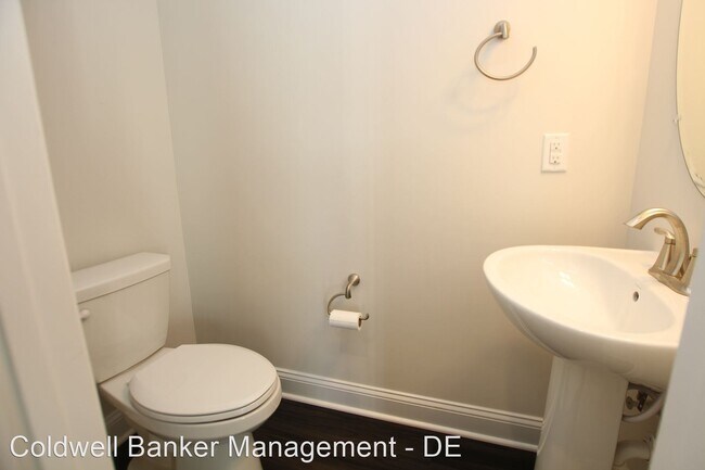 Building Photo - 3 br, 2.5 bath House - 36031 Auburn Way Pl...