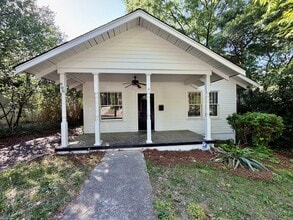 Building Photo - Earlewood