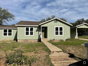 Building Photo - Beautiful 3/2 in West Lampasas