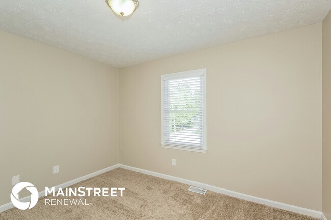 Building Photo - 22 Hollyberry Ct