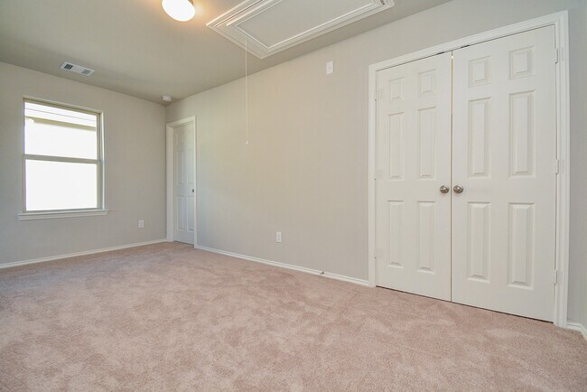 Building Photo - 23410 Briarstone Hbr Trl