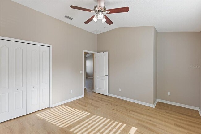 Building Photo - 506 Rainbow Springs Loop
