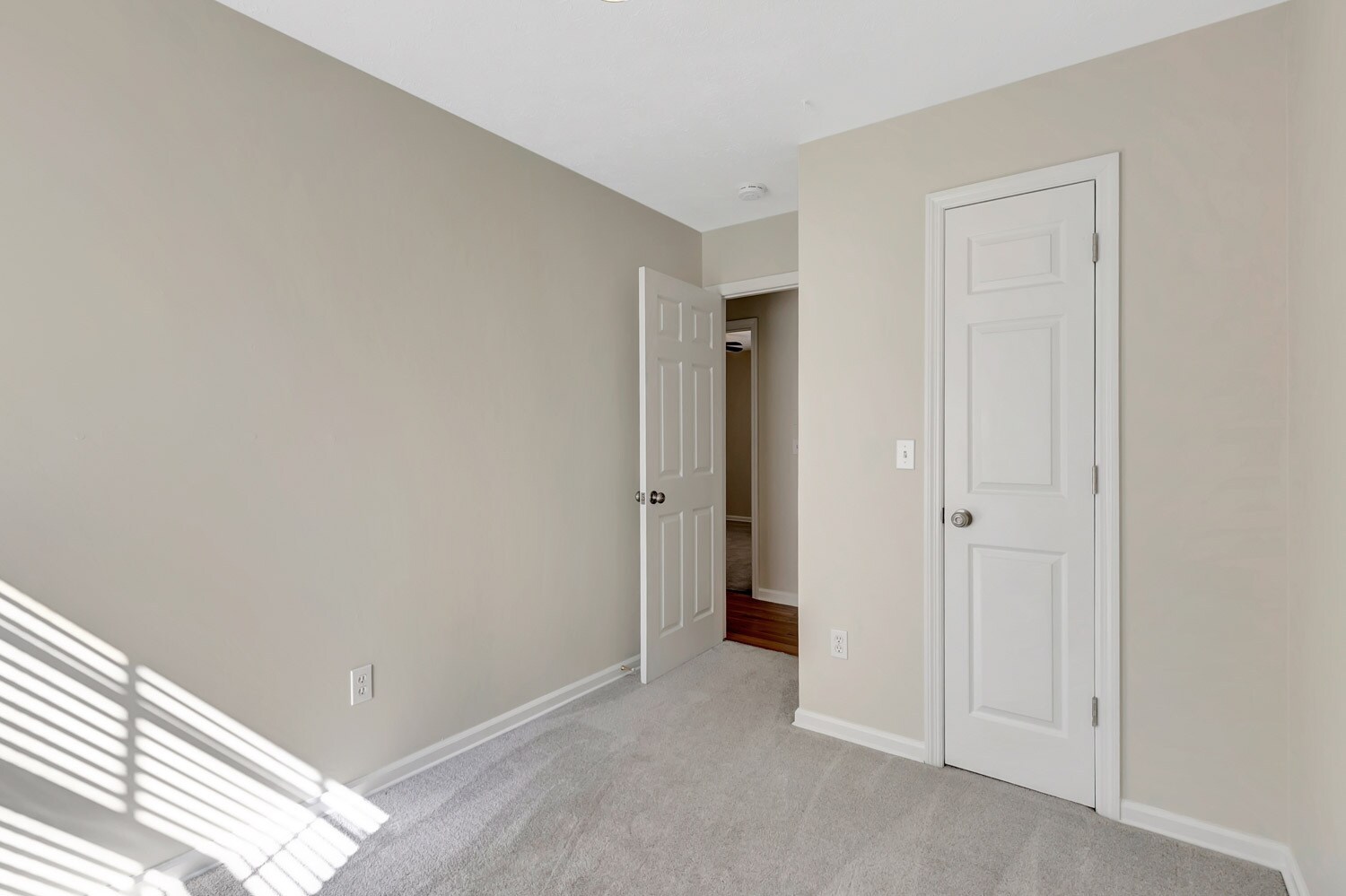 Building Photo - 1549 Cora Dr