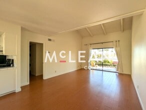 Building Photo - Amazing One Bedroom in South Palm Springs