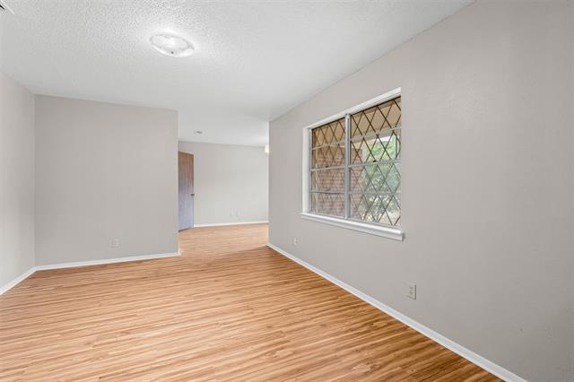 Building Photo - 1237 Wedgewood Dr