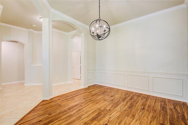 Building Photo - 802 Childers Ct