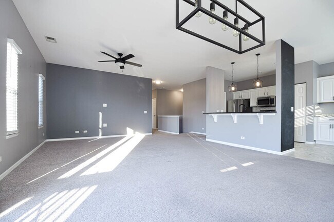 Building Photo - 2664 Cobblestone Dr