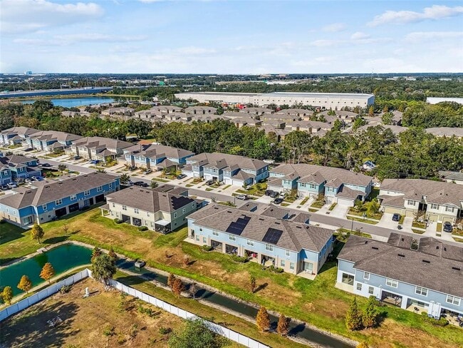 Building Photo - 2123 Laceflower Dr