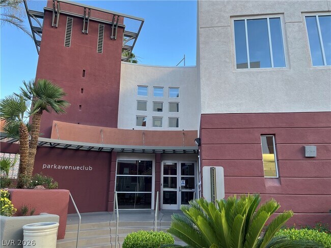 Building Photo - 19 E Agate Ave