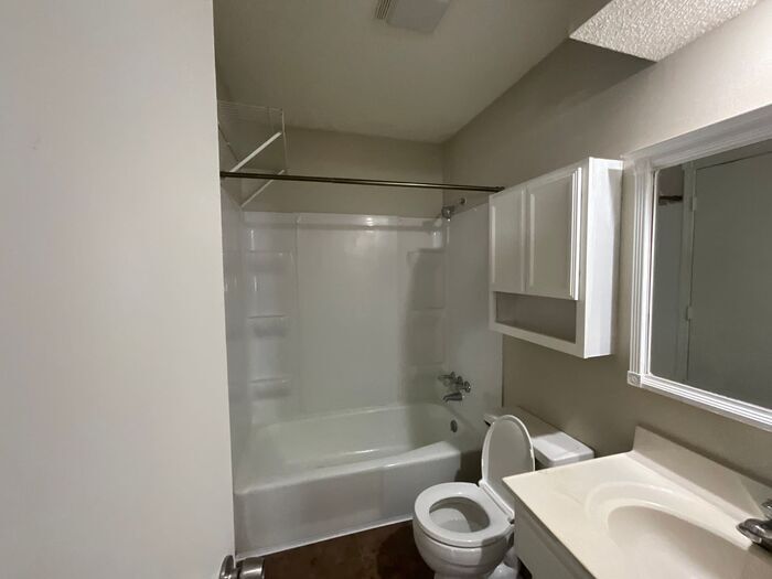 Building Photo - 11800 Caenen St