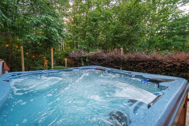 Building Photo - 357 Wilfar Strasse