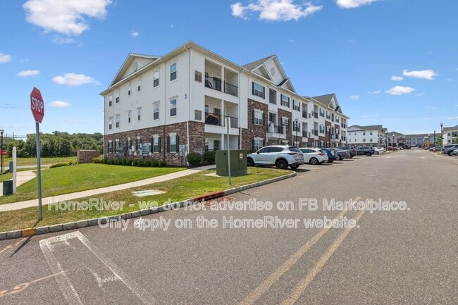 Building Photo - 517 Tavern Rd