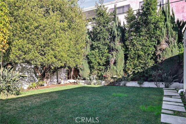 Building Photo - 156 S Edinburgh Ave
