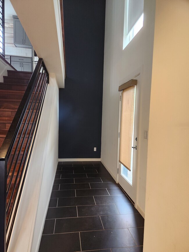 Ground floor entryway - 2118 NE 89th St