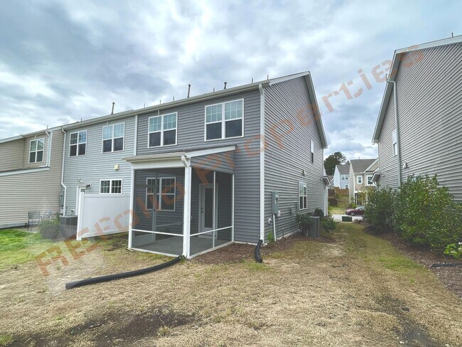 Building Photo - 1211 Homecoming Wy