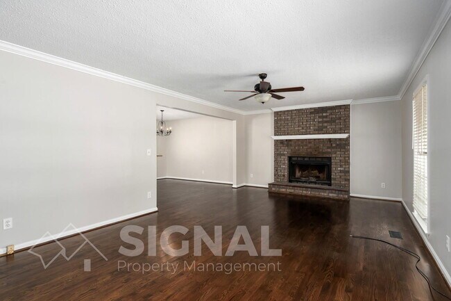 Building Photo - 6232 Sioux Ln