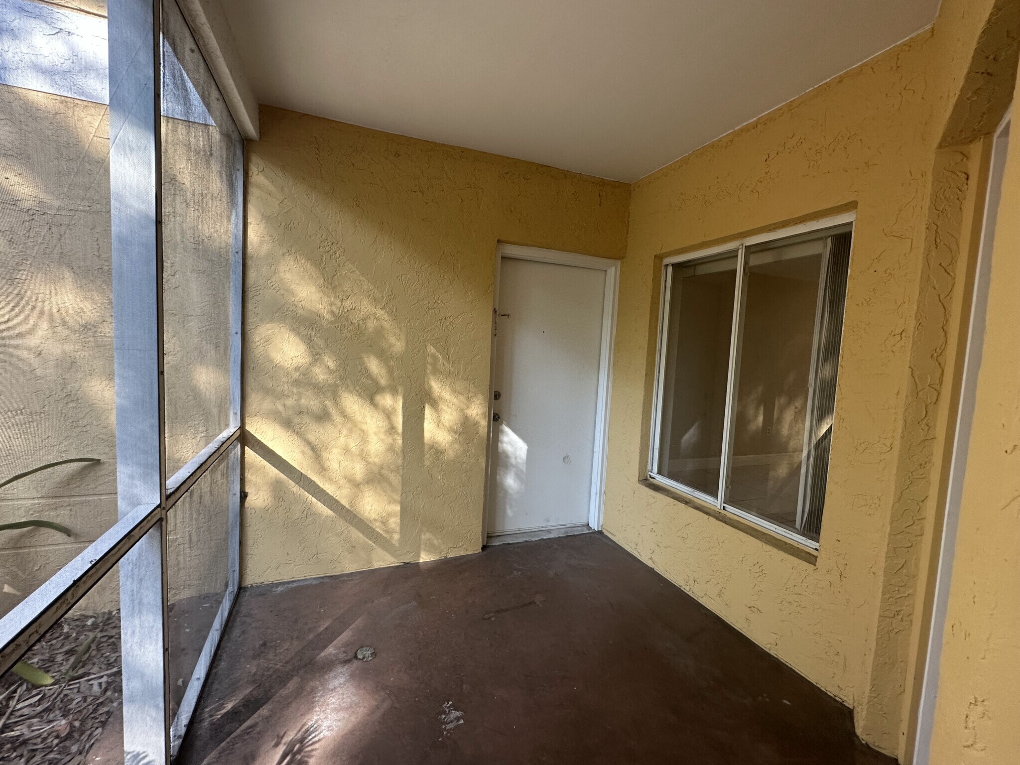 Building Photo - 2622 NW 33rd St