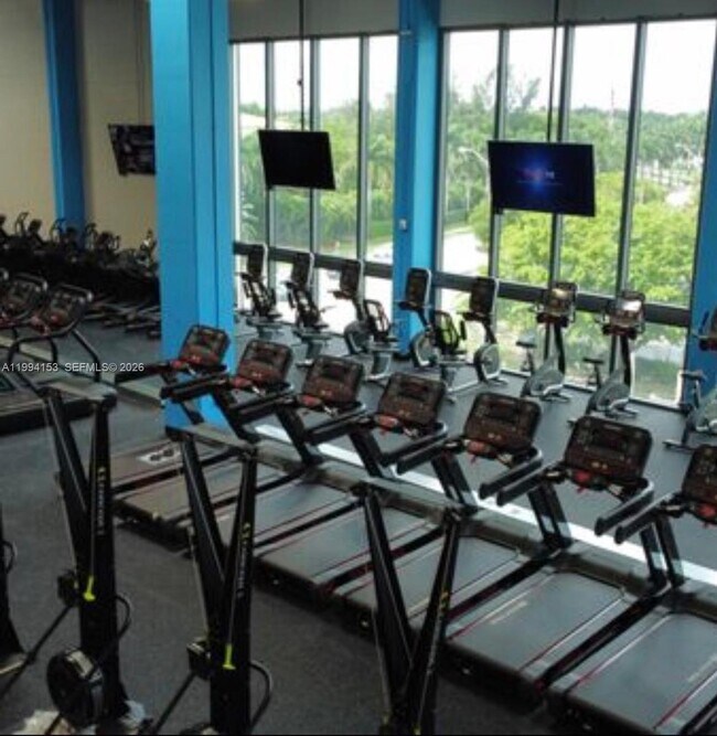 Building Photo - 11369 NW 73rd Terrace