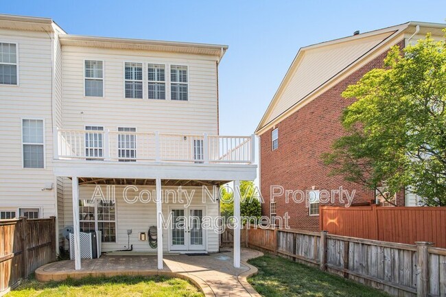 Building Photo - 2729 Celestial Dr