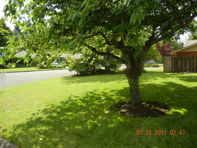 Building Photo - Great 3 Bedroom Ranch in Vancouver!