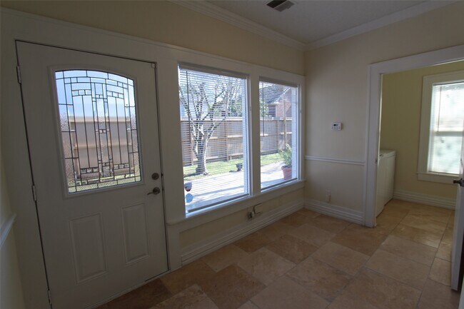 Building Photo - 3127 Rice Boulevard