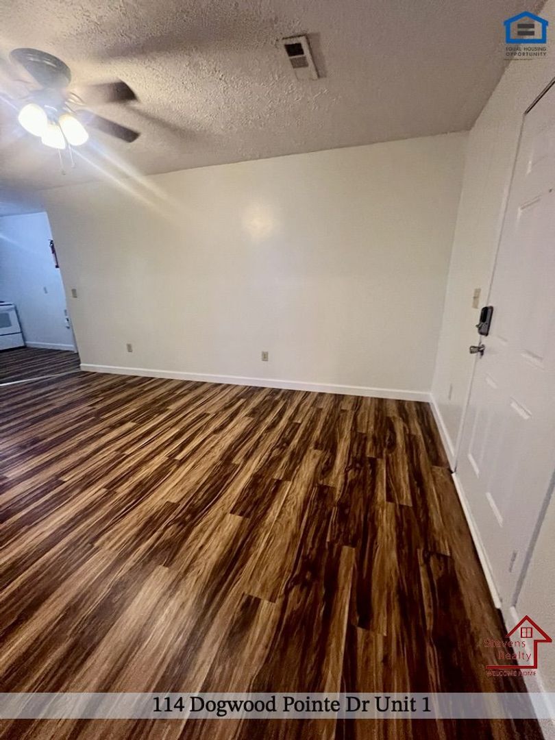 Building Photo - 114 Dogwood Pointe Dr