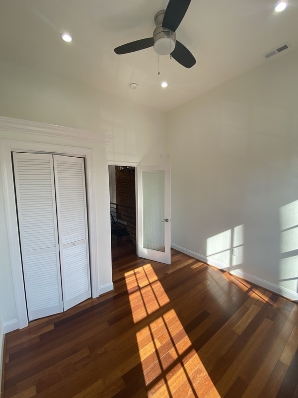 Building Photo - 20 N Madeira St