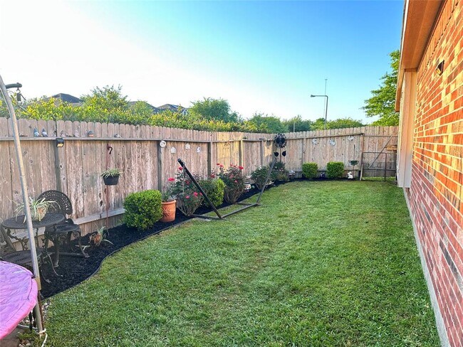 Building Photo - 3032 Fir Meadow Ln