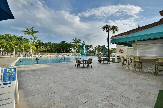 Building Photo - 10380 NW 46th St