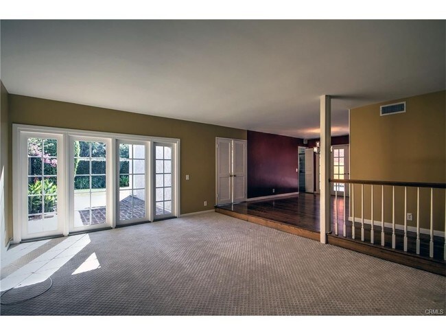 Building Photo - 5414 Sierra Roja Rd