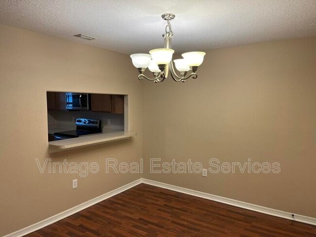Building Photo - 10964 Keys Gate Dr